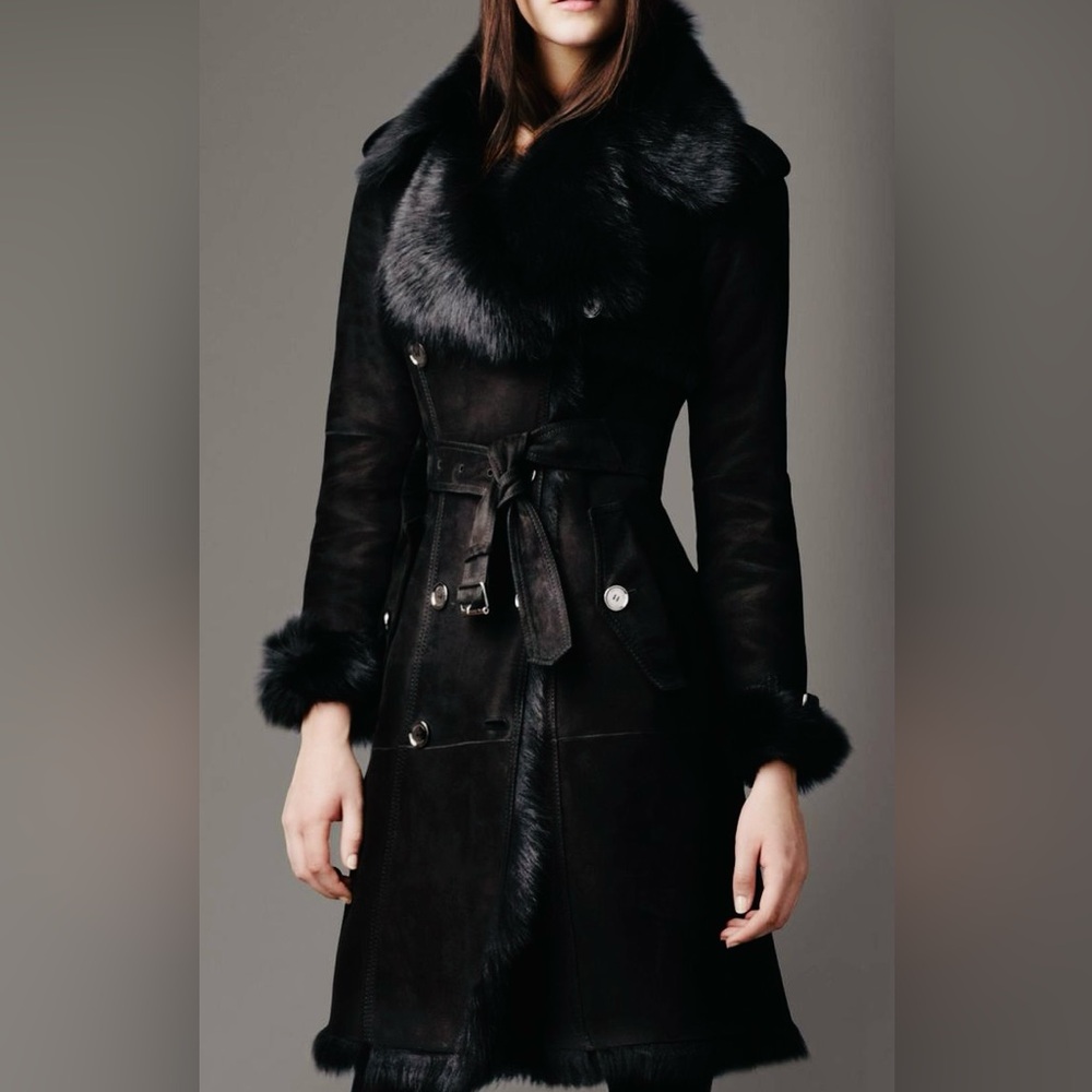 Burberry Black Trench Coat Timeless Elegance